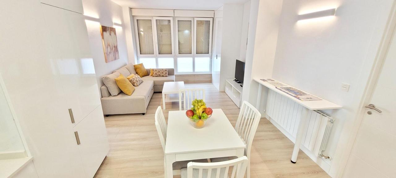 Cozy White Home In Getxo Esterno foto